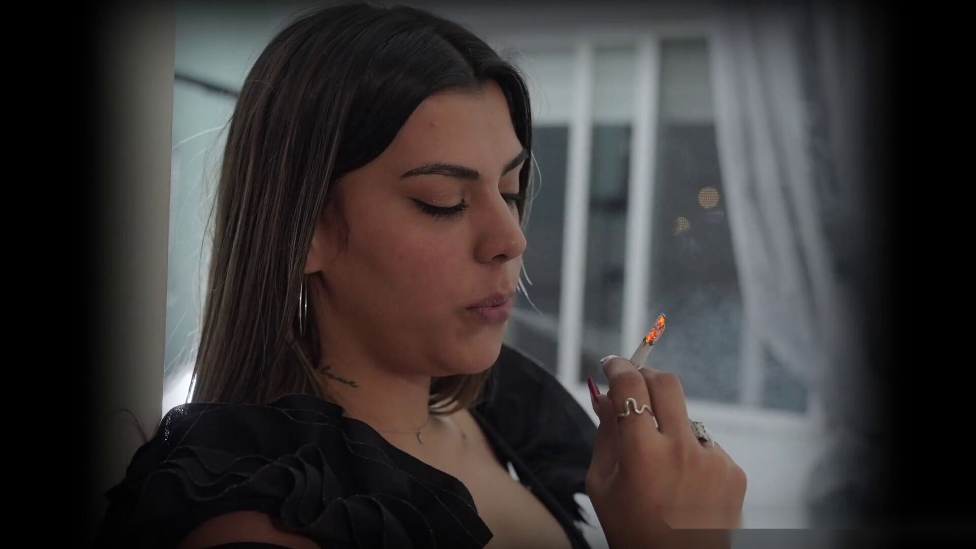 Spanish Smoke MILF
